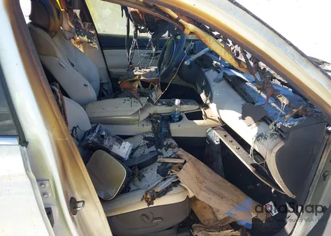 2025 Genesis Gv70 2.5T Awd from USA, damaged, VIN 5NMMADTB4SH017423